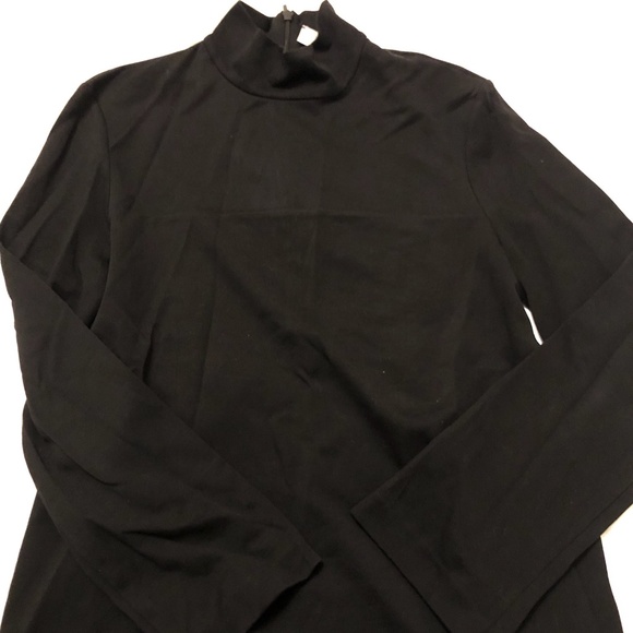 Top - Picture 2 of 8